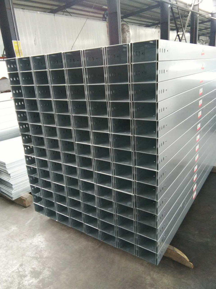 對(duì)槽式電纜橋架的靜電控制